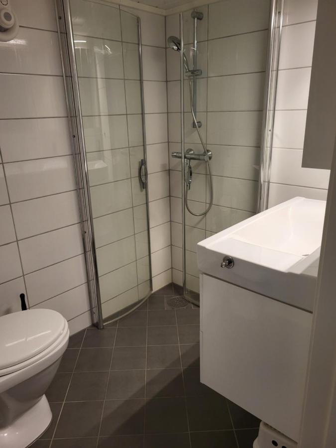 Sokkelleilighet Rett Ved Saltstraumen Bodø Buitenkant foto